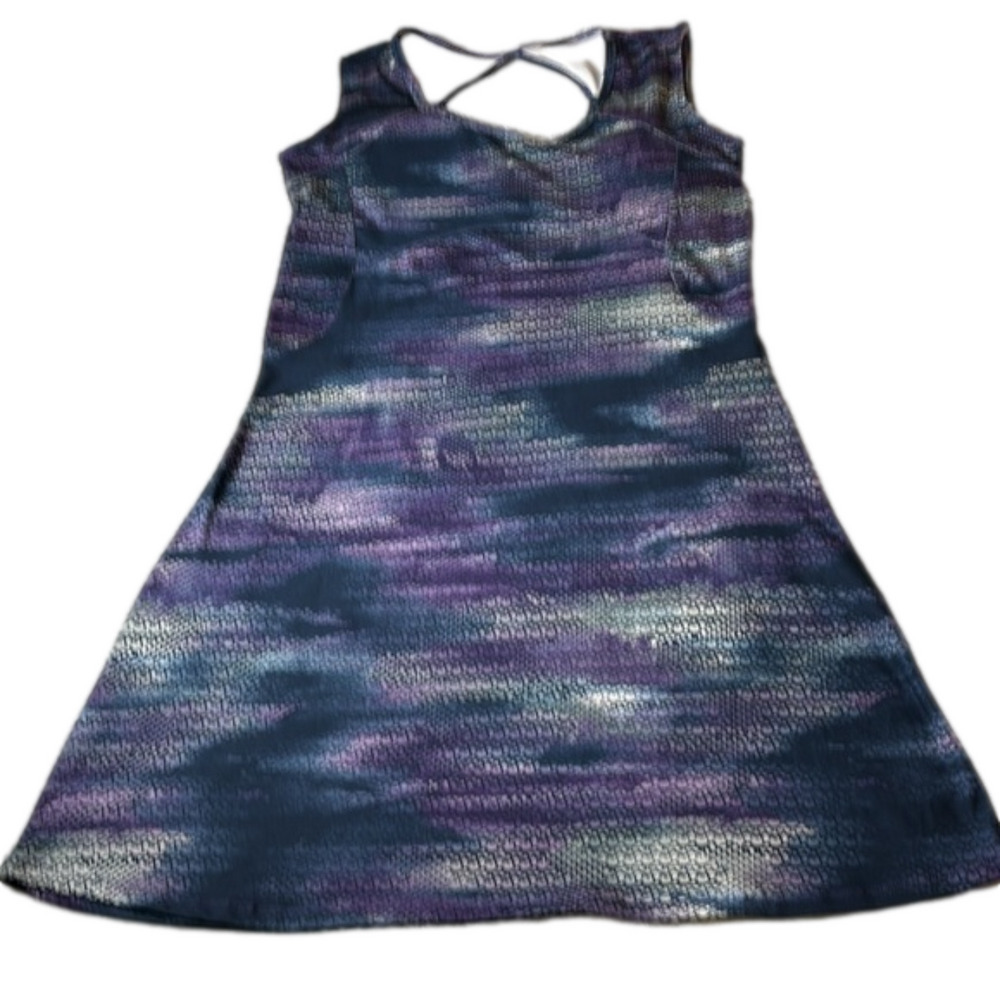 Peace and pearls Athletic dress, size XL - Picture 2 of 9